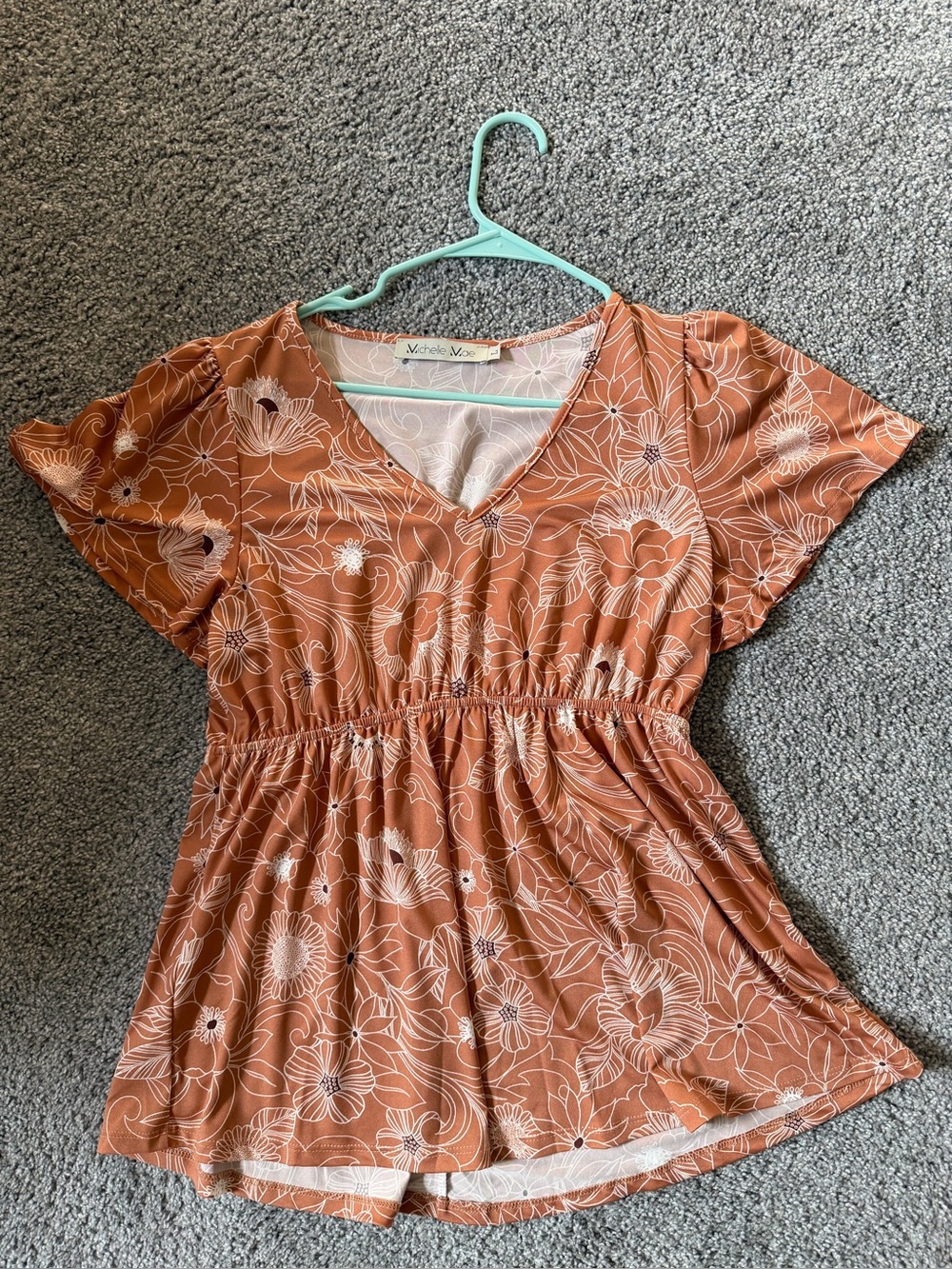 Michelle Mae Rust Floral V-Neck Peplum Tunic